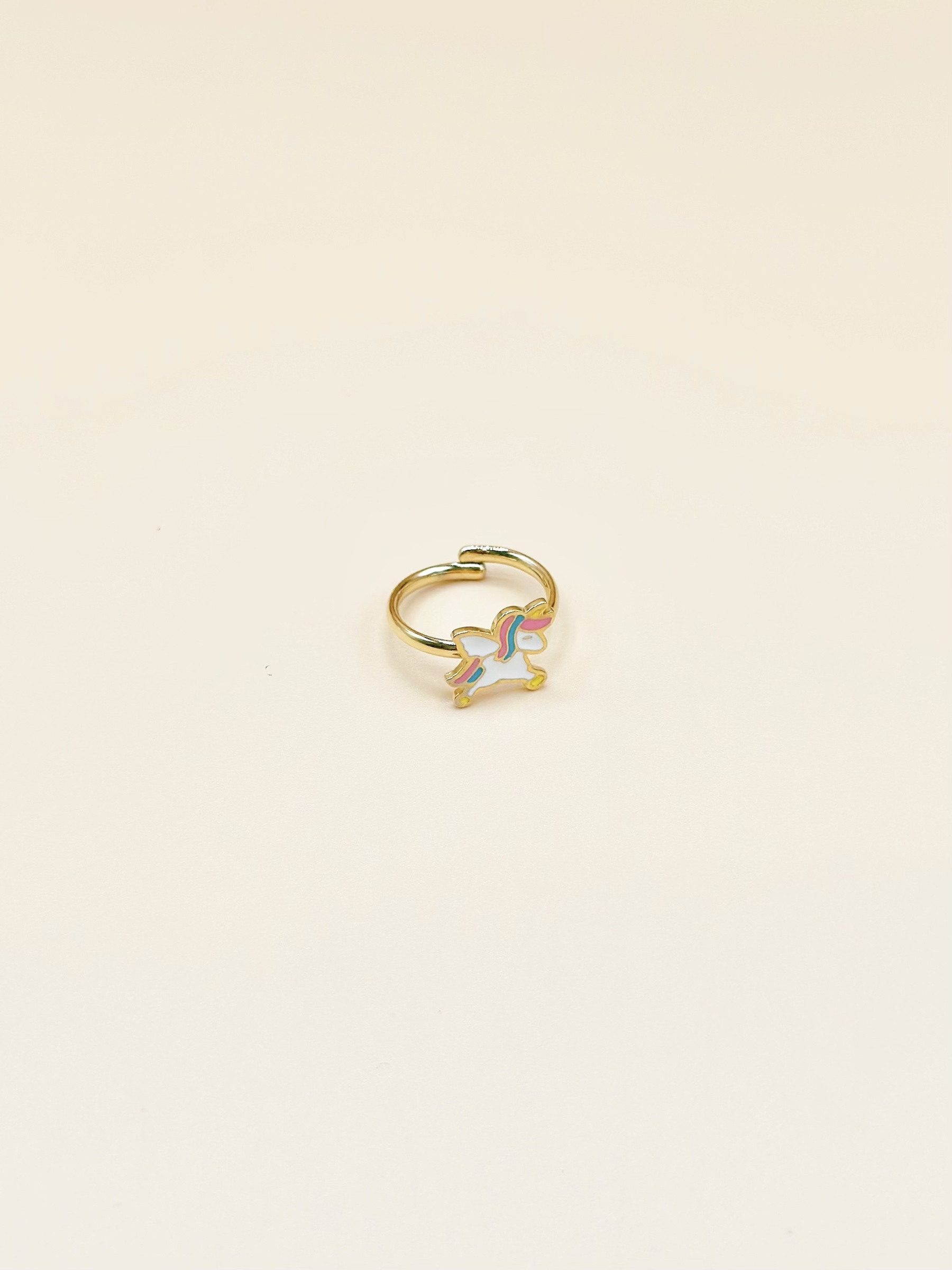 Grossiste Emily - Bague ajustable enfant en acier inoxydable doré Licorne