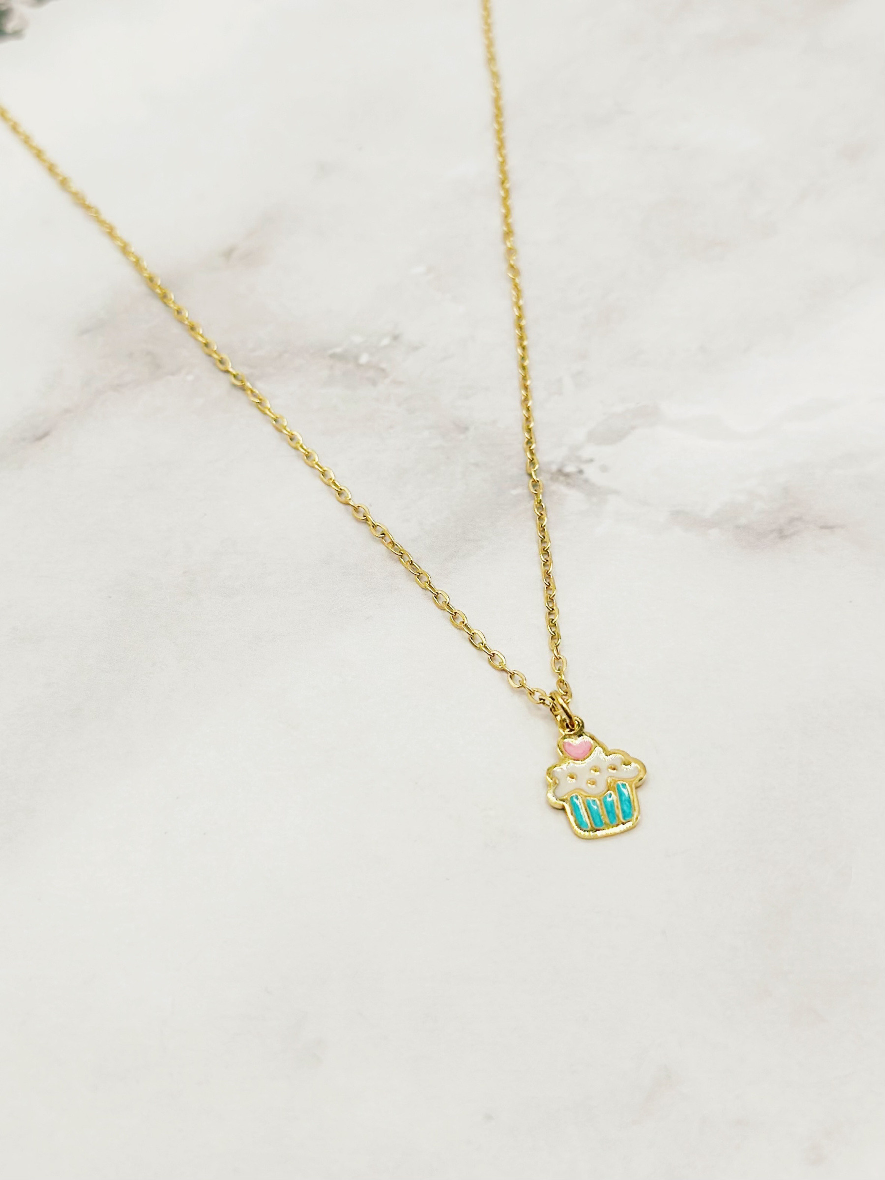 Wholesaler Emily - Stainless Steel Cupcake Necklace for Kids