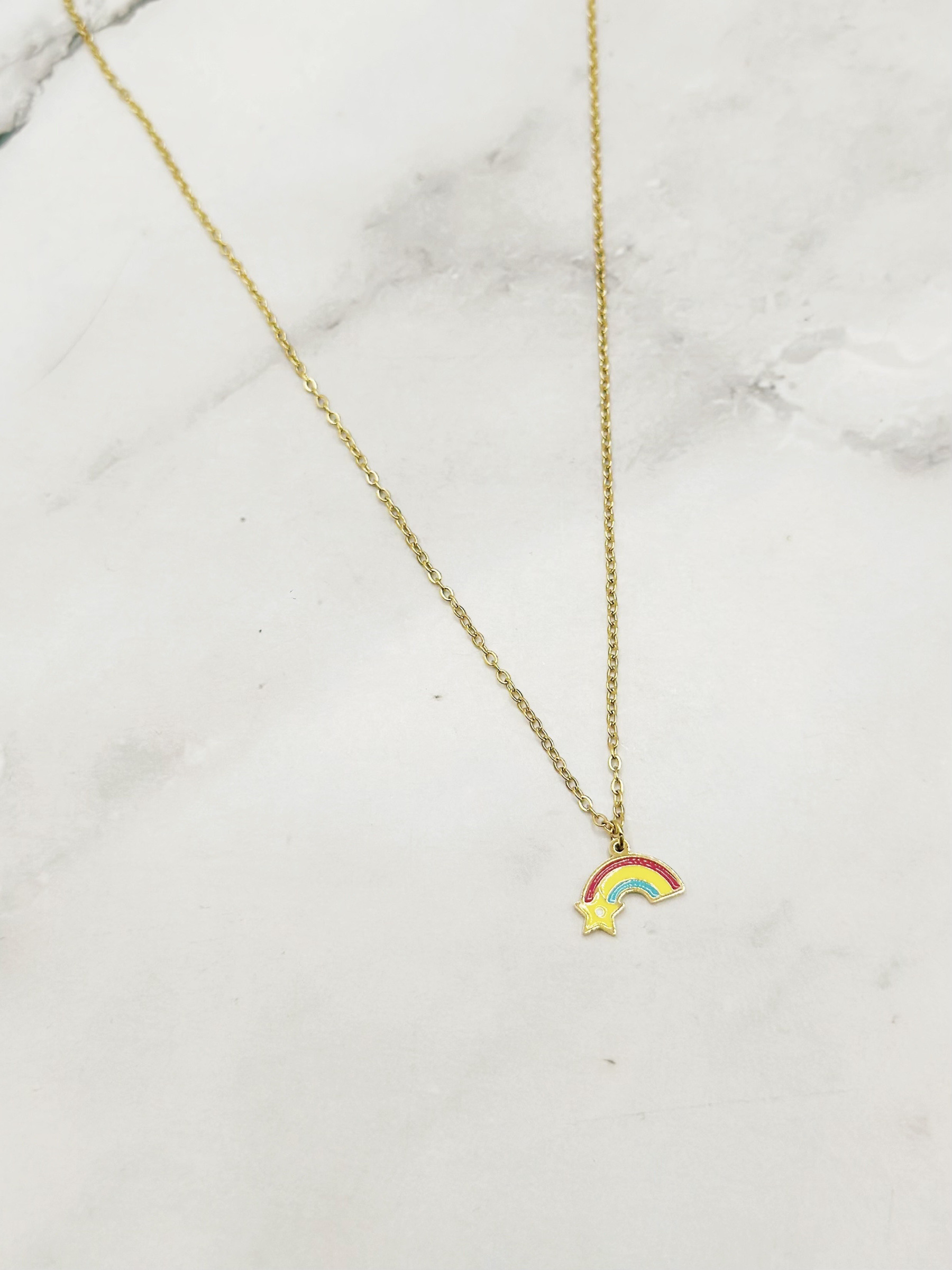 Wholesaler Emily - Children's necklace in gold-plated stainless steel with rainbow enamel