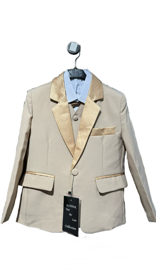 Grossista ESTHER PARIS - Abito beige 5 pezzi
