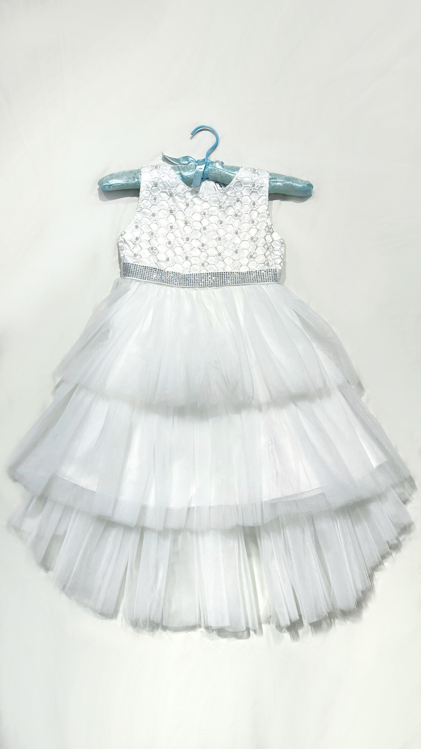 Wholesaler ESTHER PARIS - Asymmetrical formal dress with train