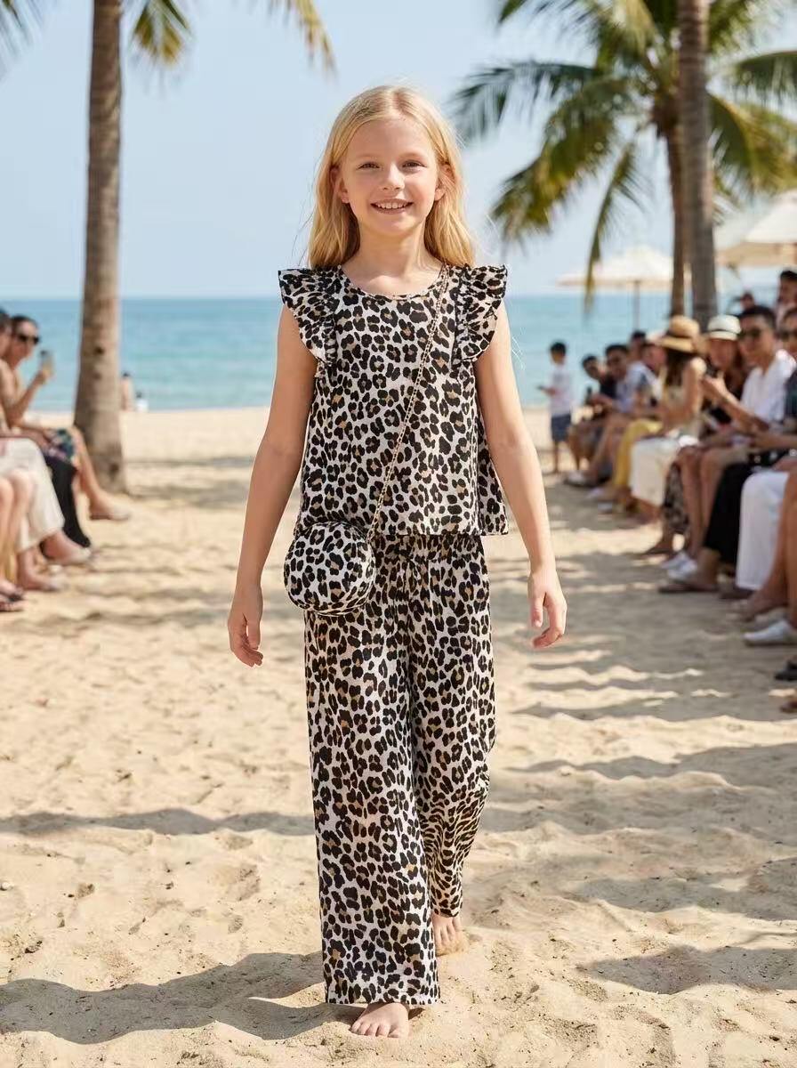 Großhändler Fiona & Co - Mädchen-Set: Leopardenmuster-Top + lange Hose mit gratis Tasche