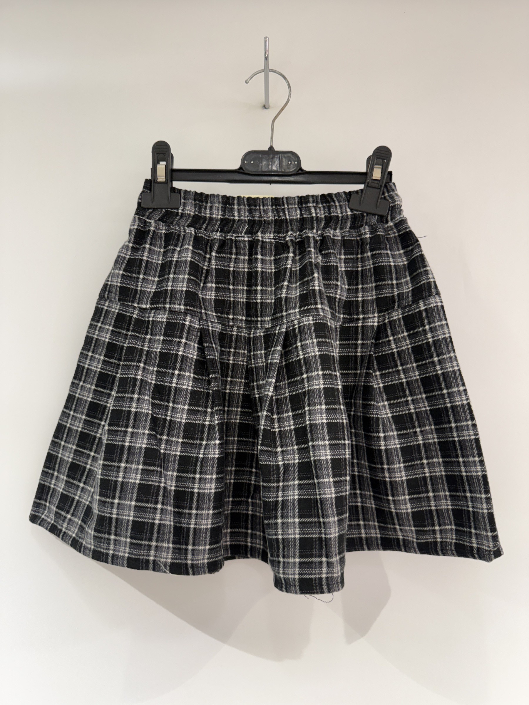 Grossiste Fiona & Co - Jupe enfant fille motif carreau écossais