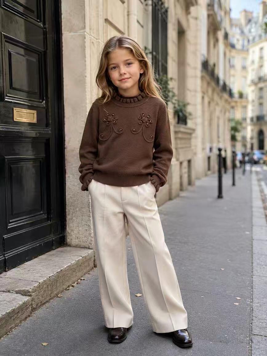 Mayorista Fiona & Co - Suéter de invierno para niña con puños y cuello con volantes, con estampado de flores y perlas