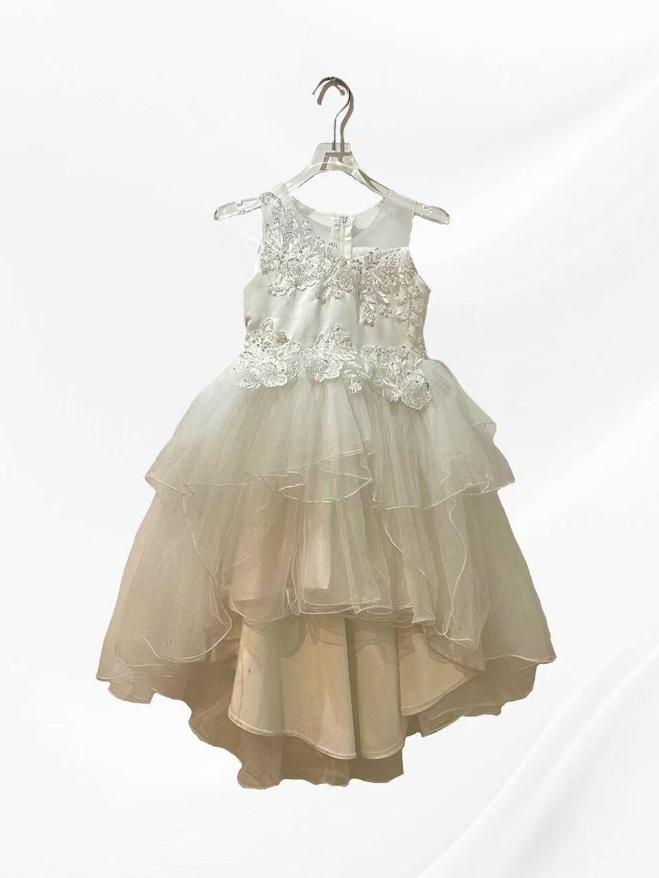 Grossiste Fiona & Co - Robe cérémonie fille à volants brodée details strass