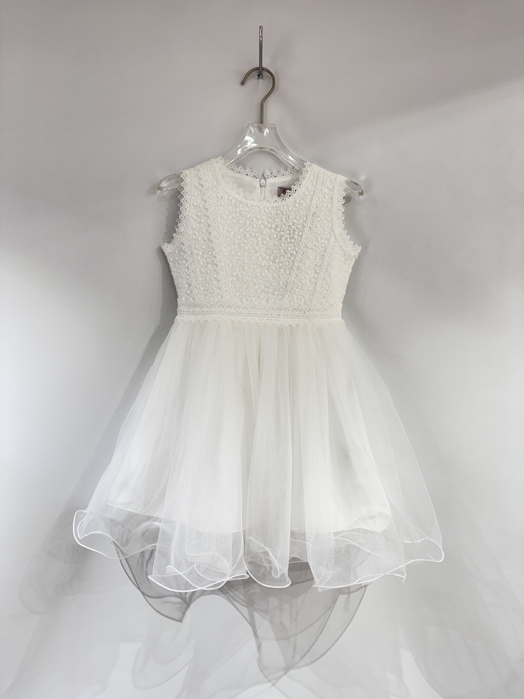 Mayorista Fiona & Co - Vestido bordado simple