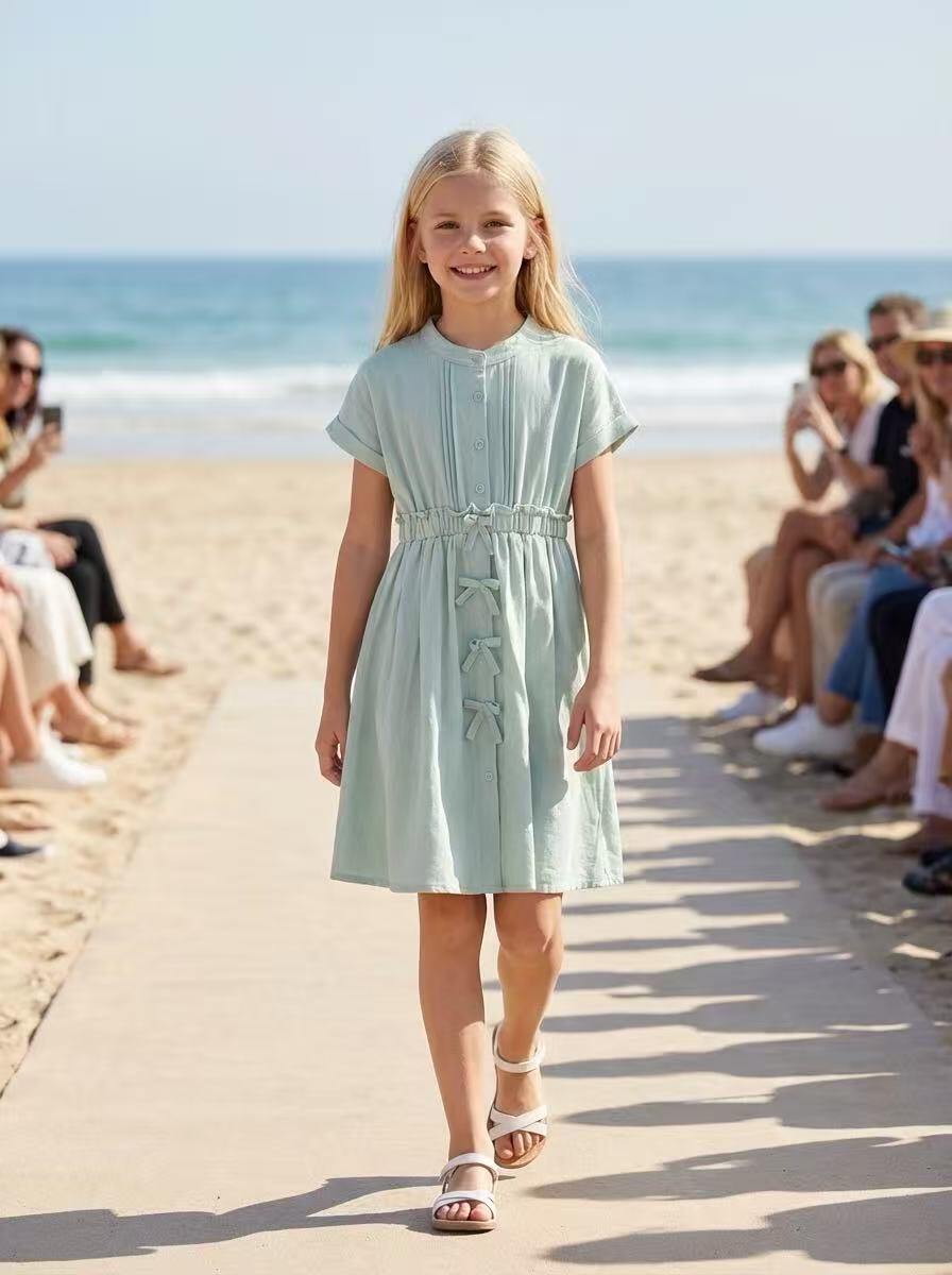 Großhändler Fiona & Co - Mädchenkleid im einfarbigen Boho-Stil mit Schleifendetails