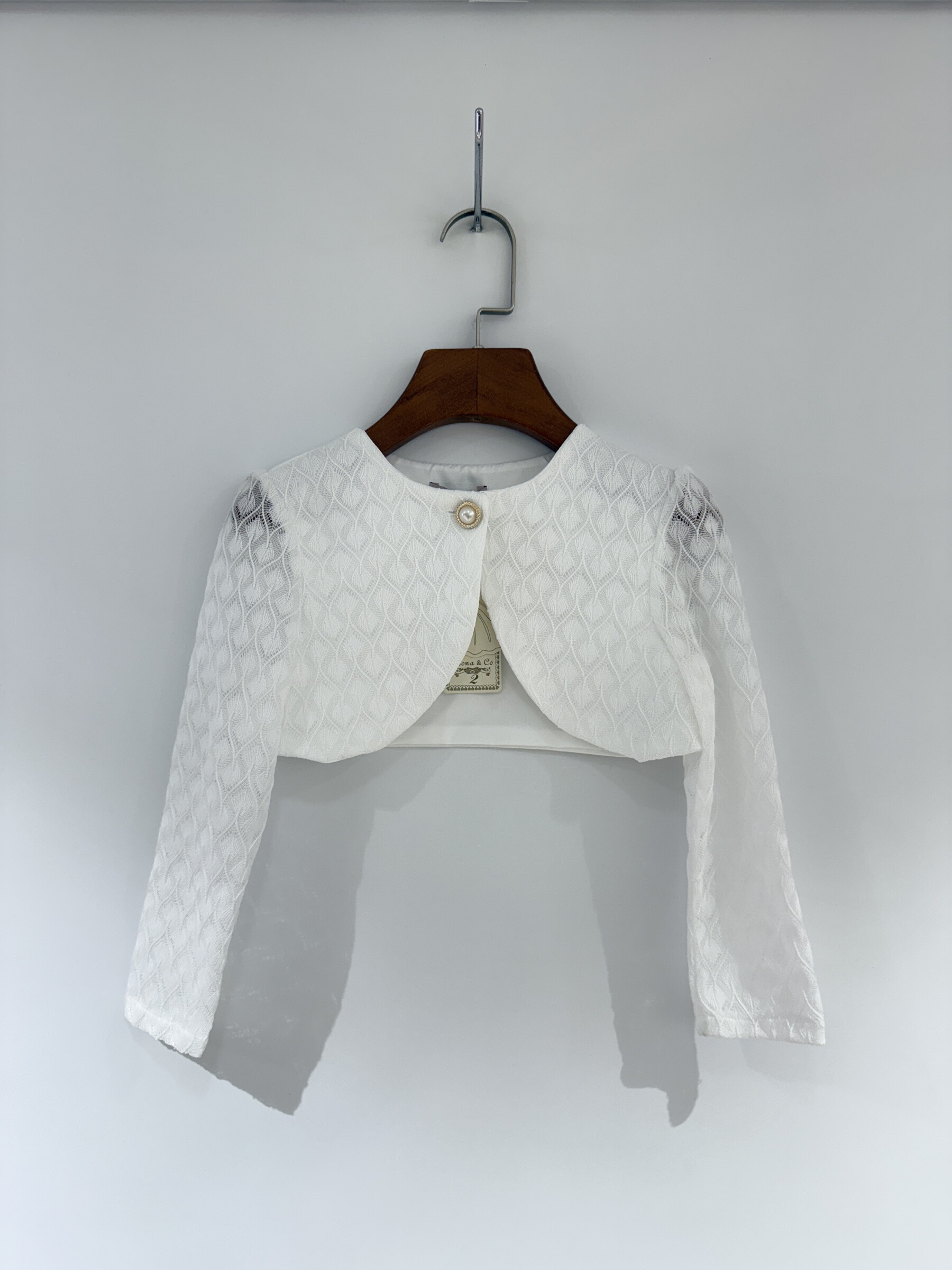 Grossista Fiona & Co - Bolero in pizzo con pulsante