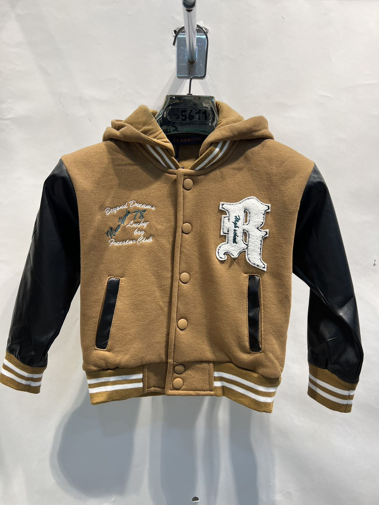 Grossiste Free Star - SWEAT