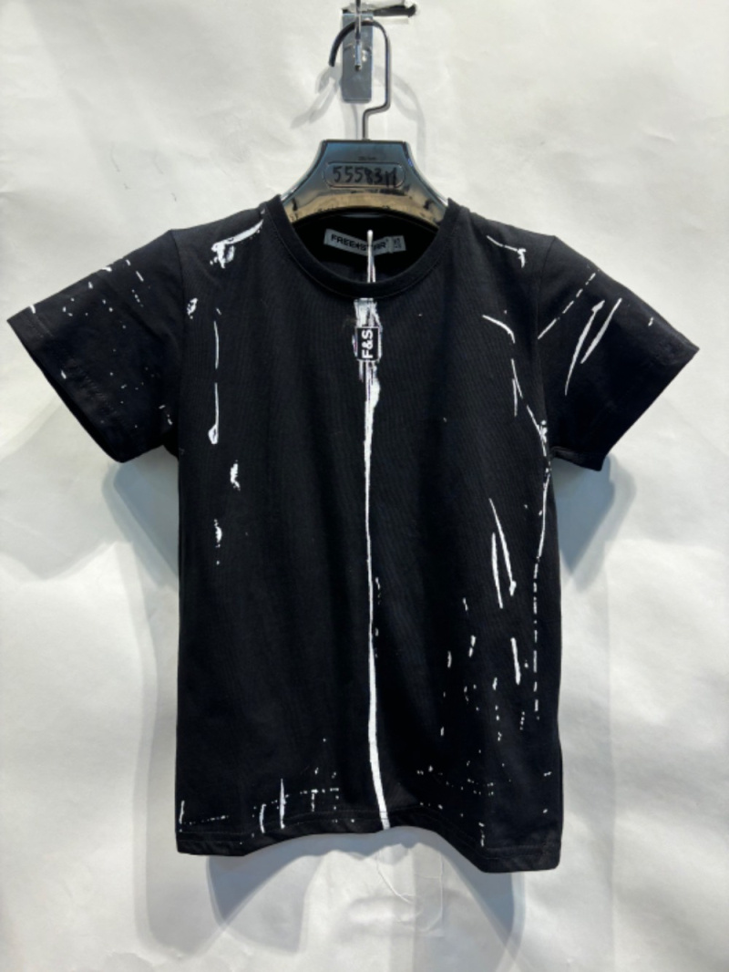 Grossiste Free Star - T-shirt art