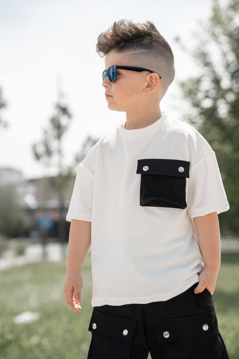 Grossiste Frilivin - KIDS - T-shirt à poche oversize