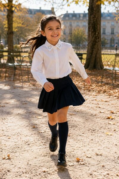 Mayorista Grasstar - Camisa de niña con cuello adornado con corazones Mayorista Grasstar - Camisa de niña con cuello adornado con corazones