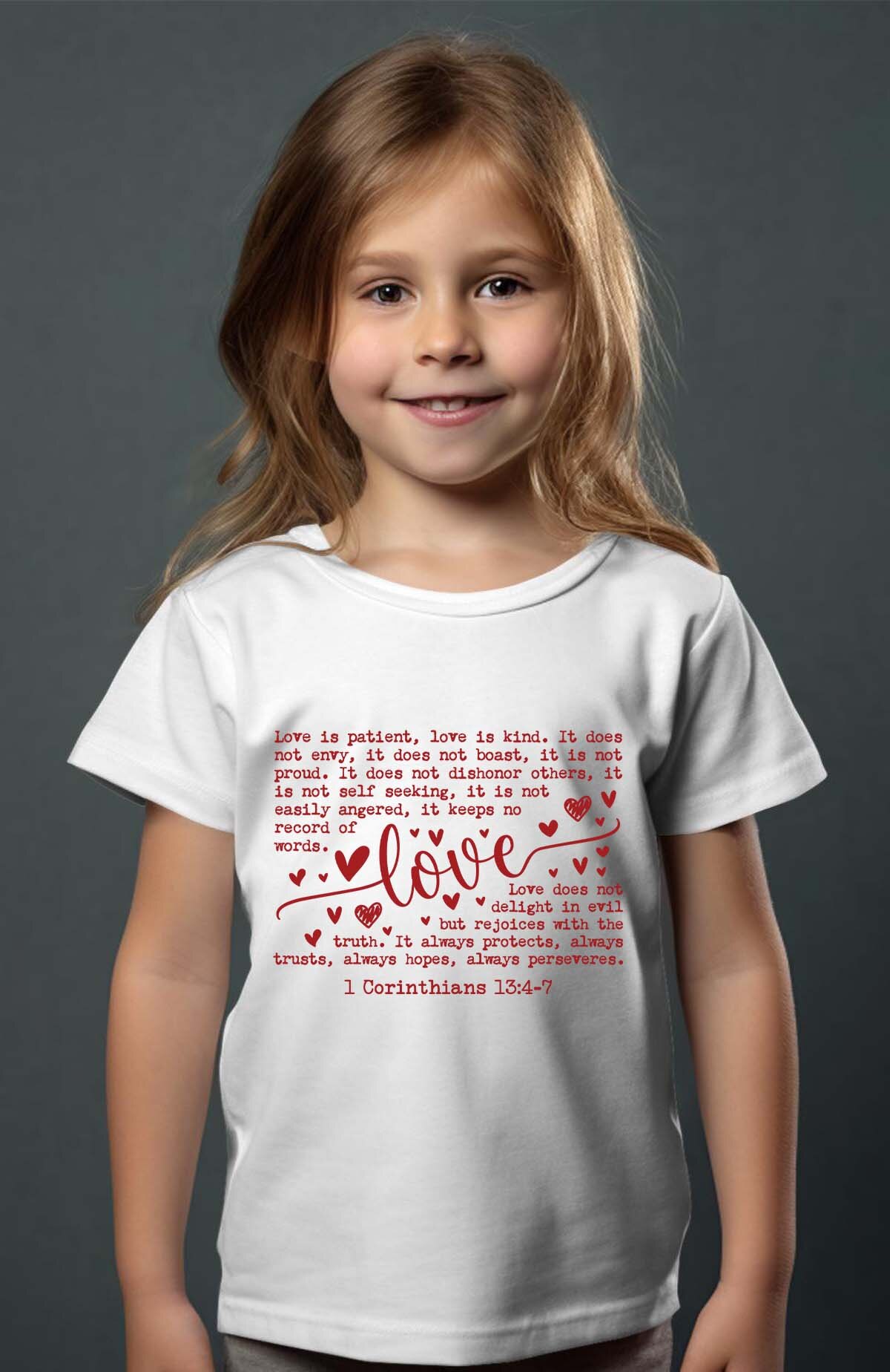Großhändler I.A.L.D FRANCE - Liebe ist Geduld - Mädchen T-Shirt