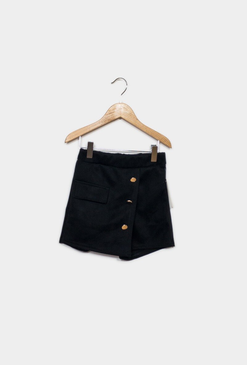 Mayorista IDEAL OUTFIT - Falda corta de ante con botón