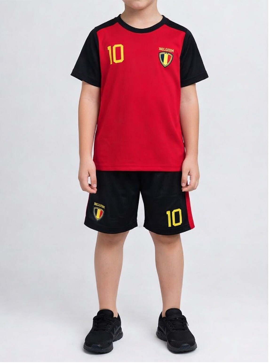 Großhändler Kayenne - Trikot- und Shorts-Set