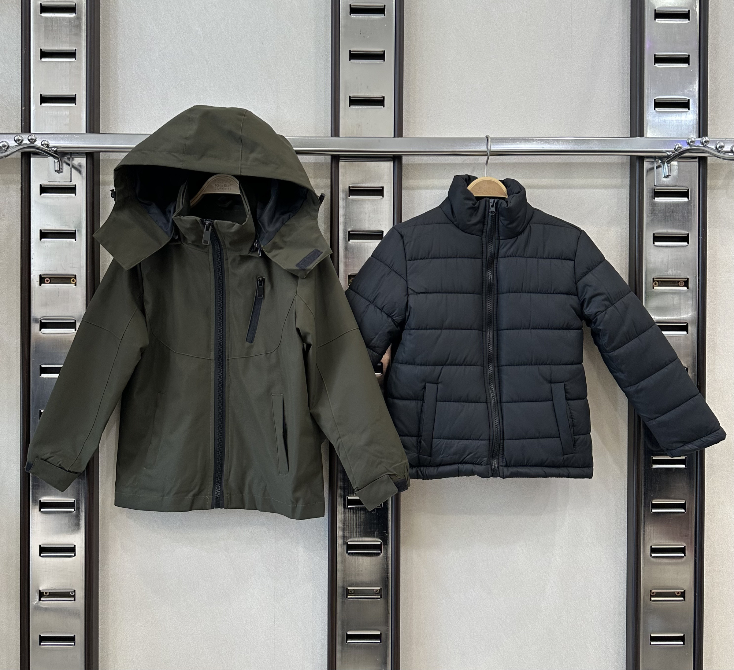 Grossiste KIDS STAR - 2 Vestes d'hiver isolantes