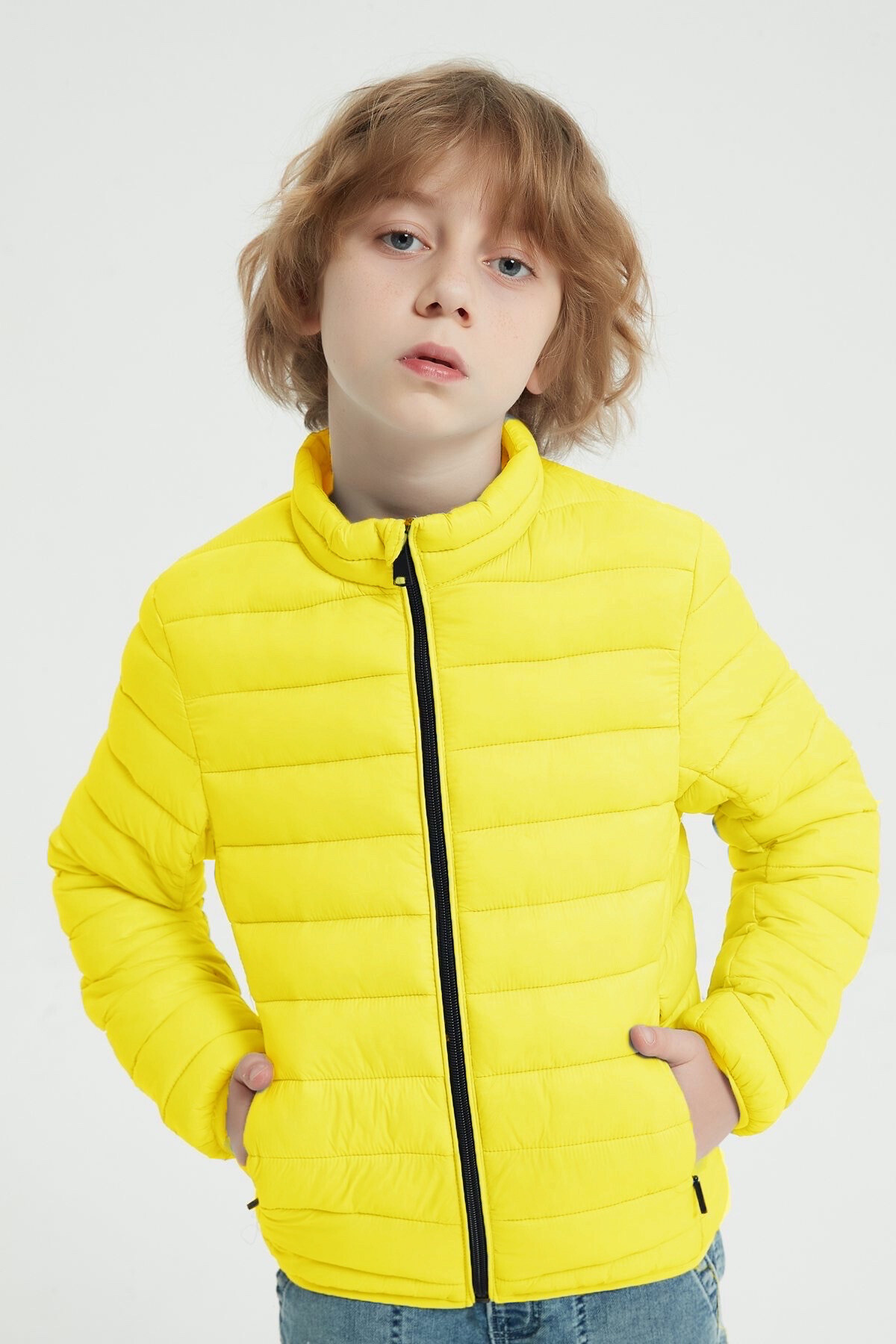 Wholesaler KYMAXX - Children's lightweight plain long-sleeved down jacket without hood