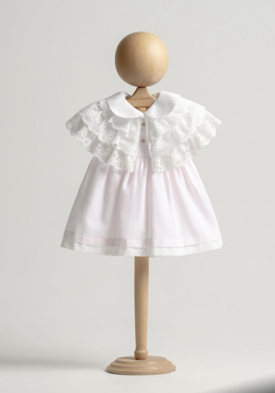 Grossiste Lara Kids - ROBE AVEC  PÈLERINE EN DENTELLE