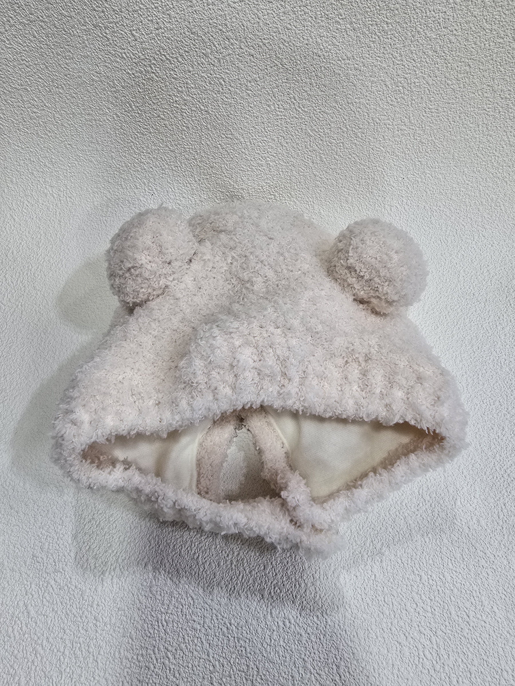 Grossiste LEXA PLUS - Bonnet enfant peluche