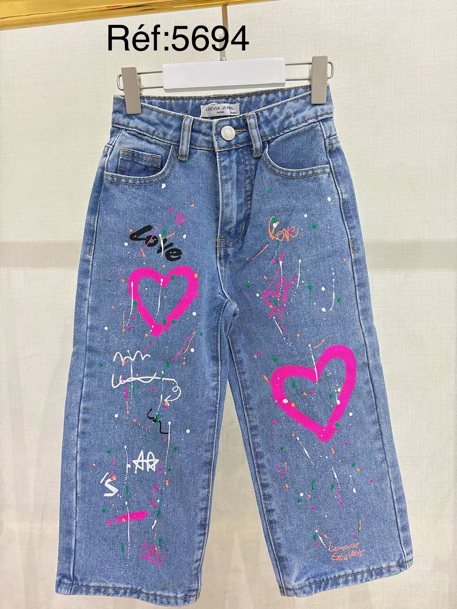 Grossiste LOEVIA - Pantalon jean fillette avec tag et peinture