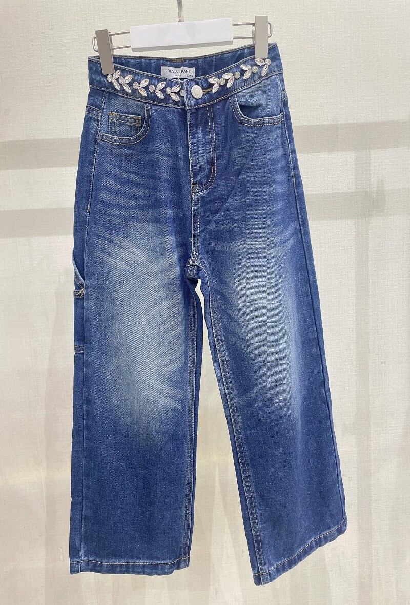 Grossiste LOEVIA - JEANs FILLETTE