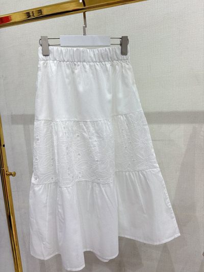 Grossiste LOEVIA - jupe longue fillette Grossiste LOEVIA - jupe longue fillette