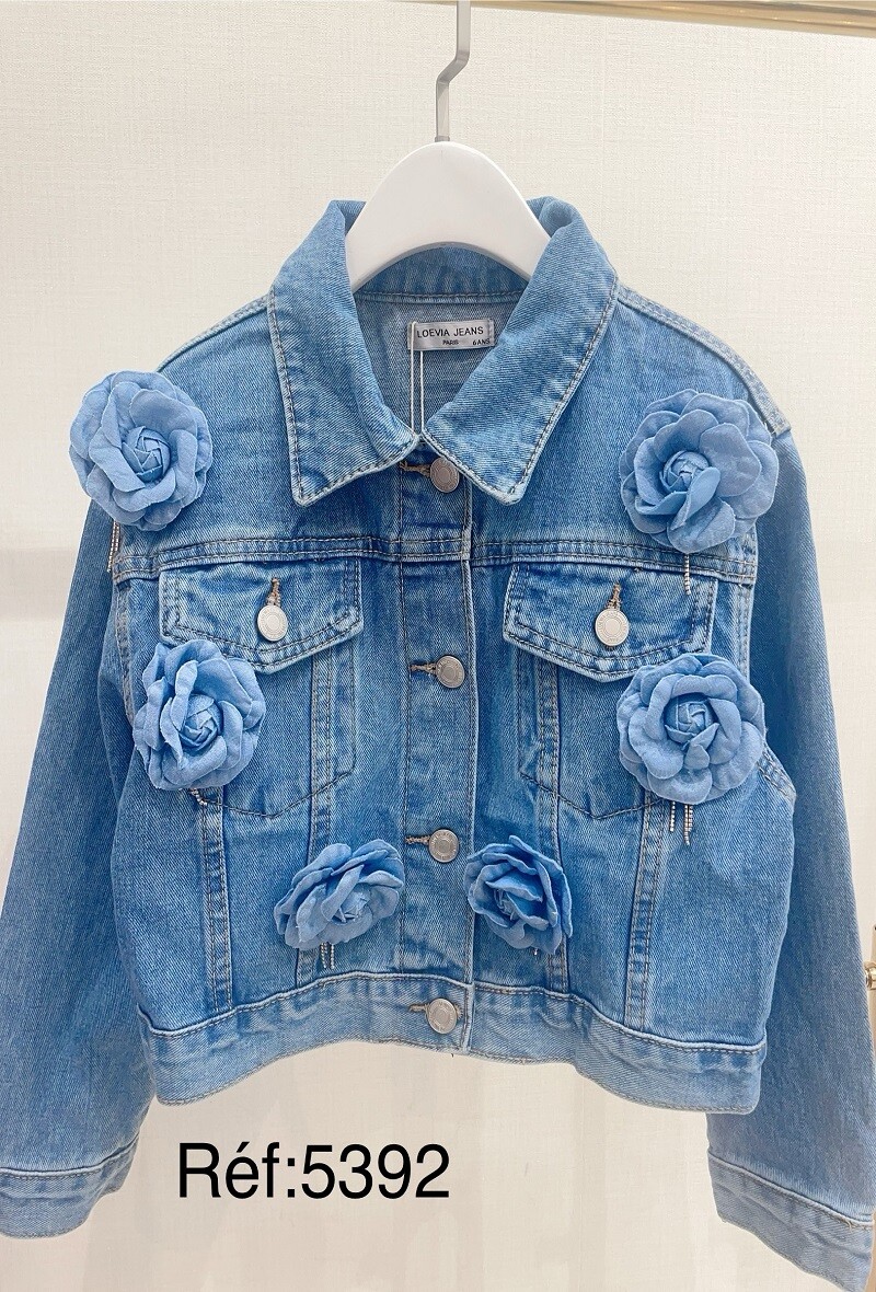 Grossiste LOEVIA - VESTE EN JEAN FILLETTE