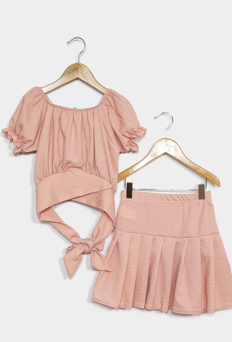 Wholesaler Maëlys - Top and skirt set