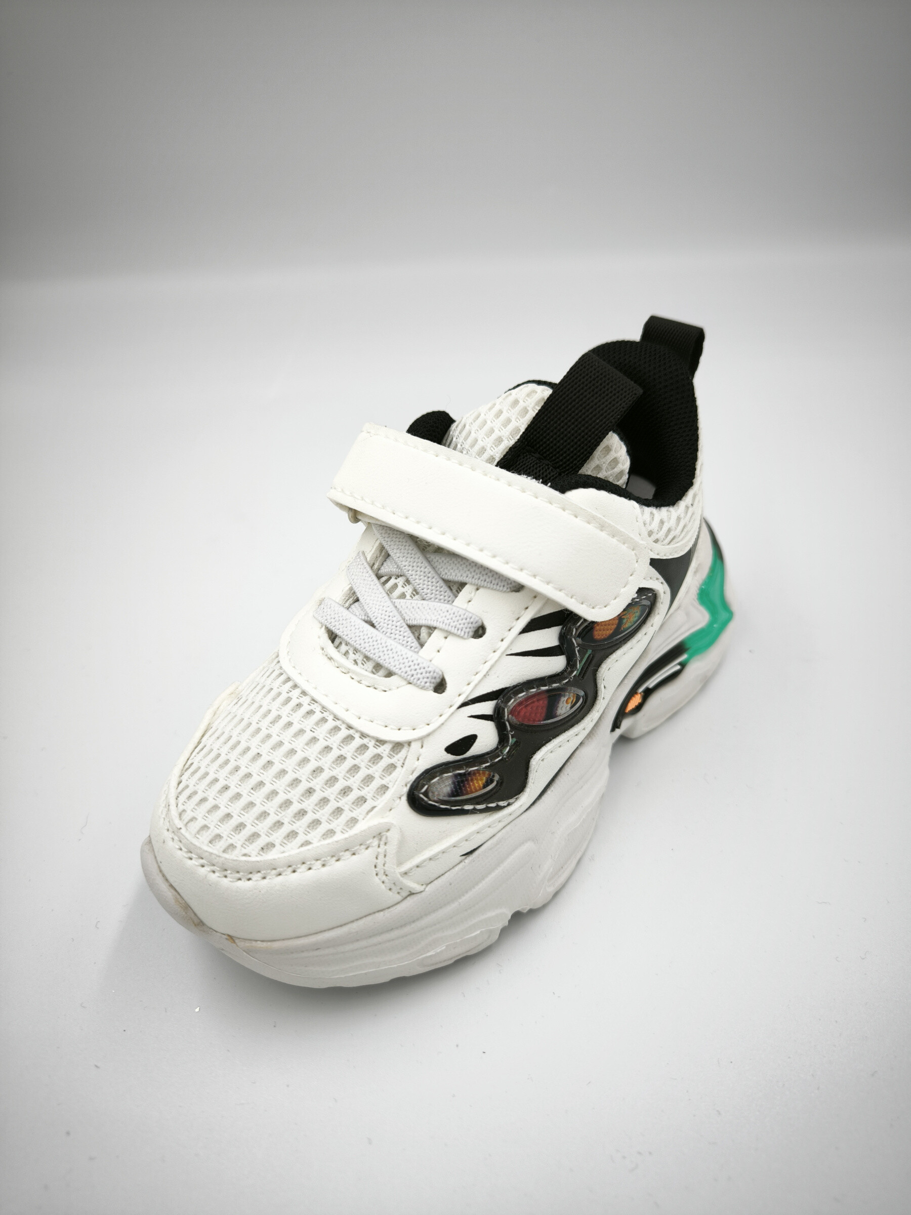 Wholesaler MIKELO SHOES - Children's basketball