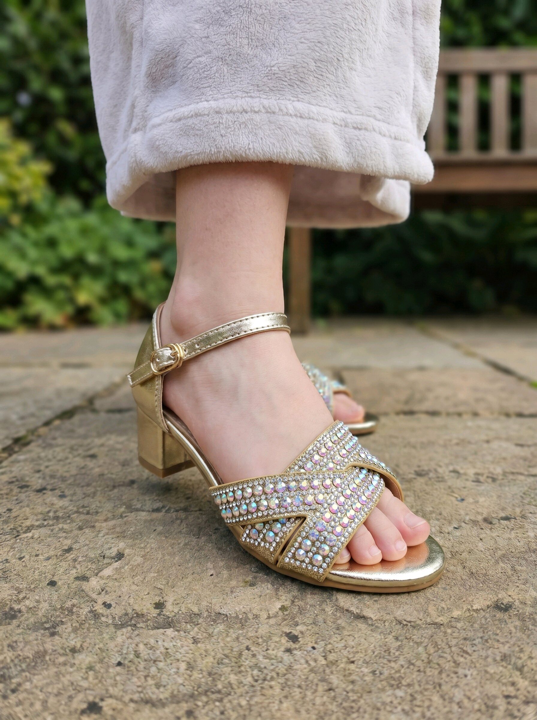 Grossiste mikelo - Chaussures à talons pour fille