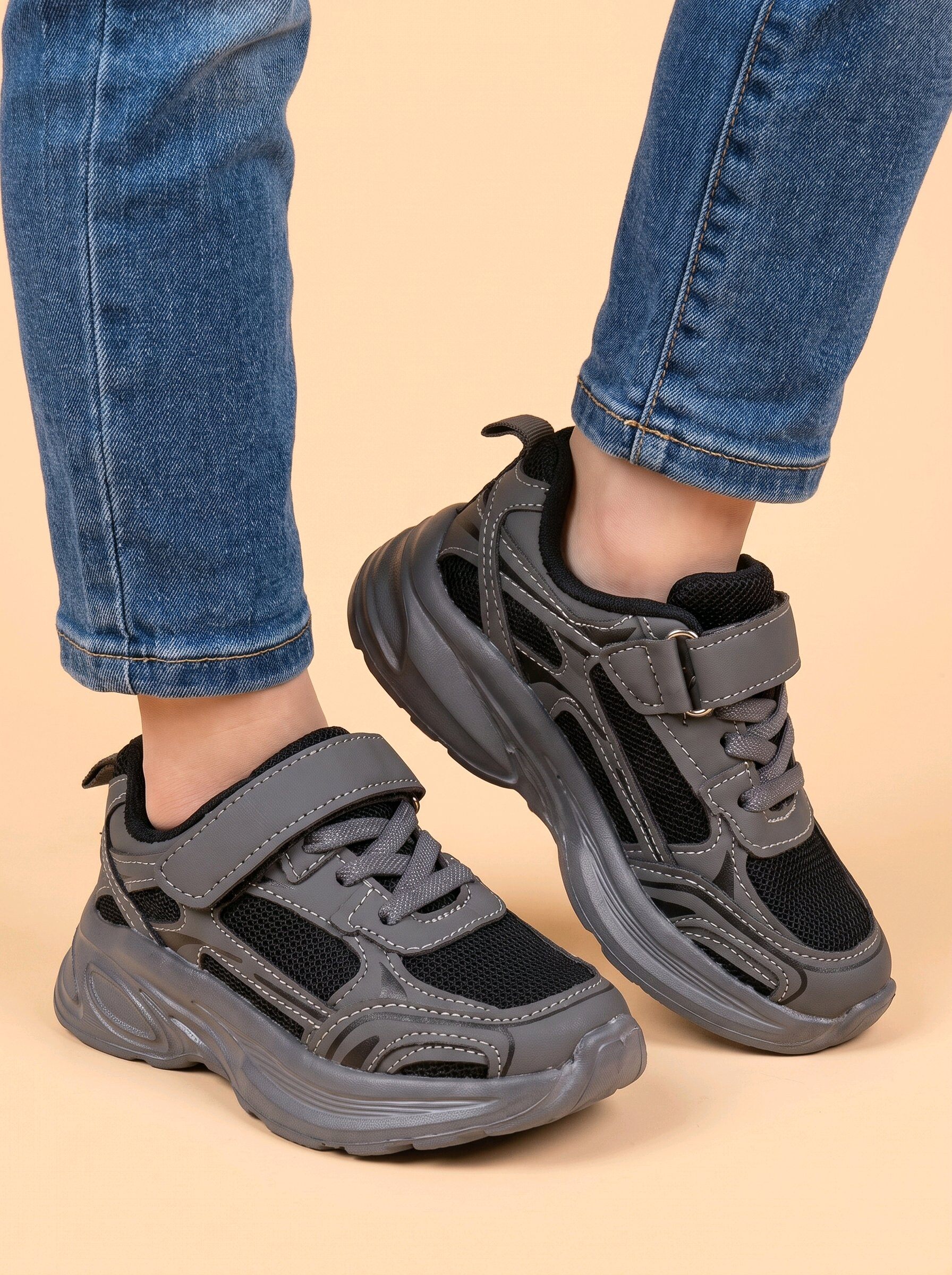 Grossiste mikelo - Sneakers enfants ultra light