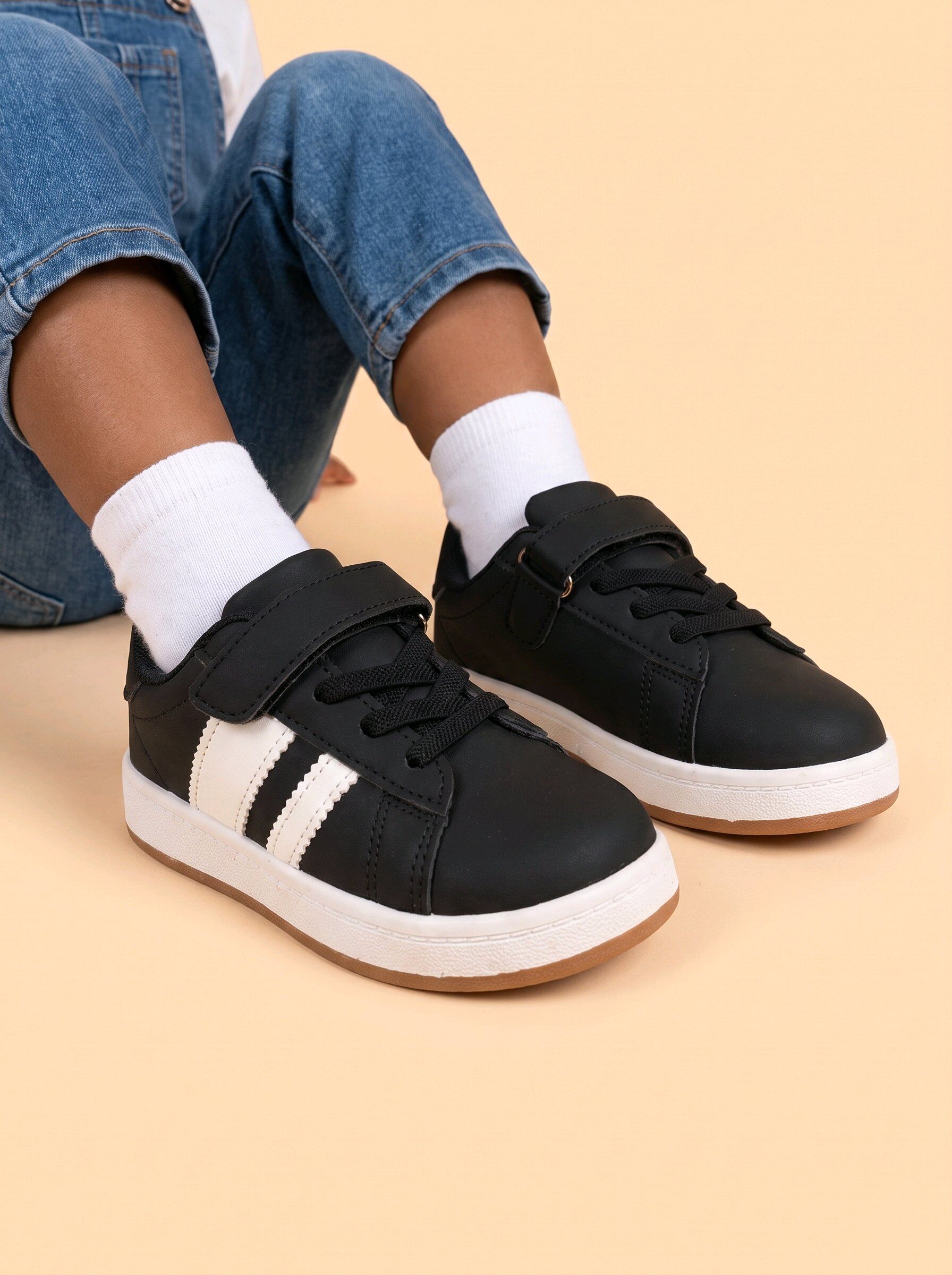Grossiste mikelo - Sneakers enfants