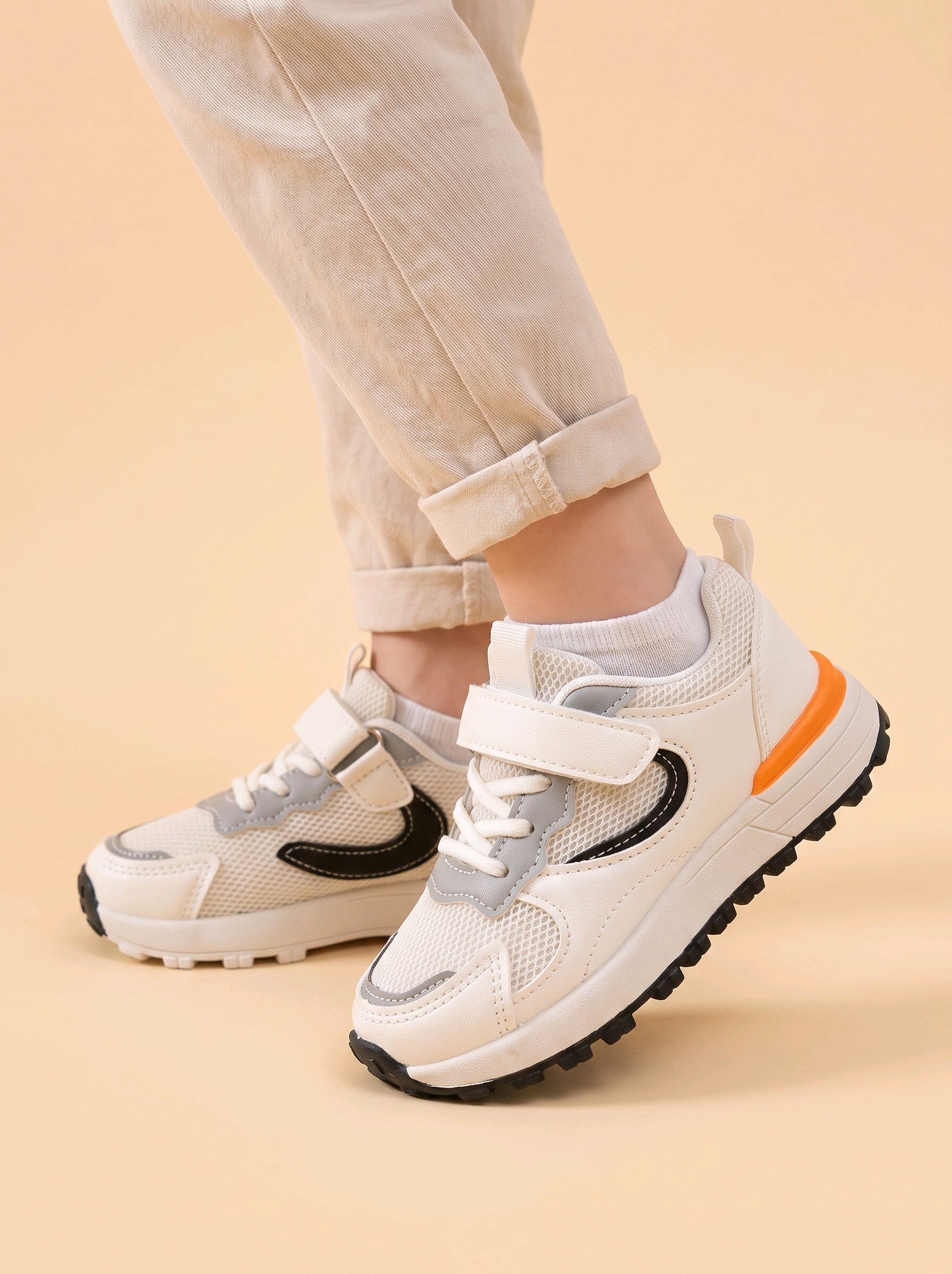 Grossiste mikelo - Sneakers enfants
