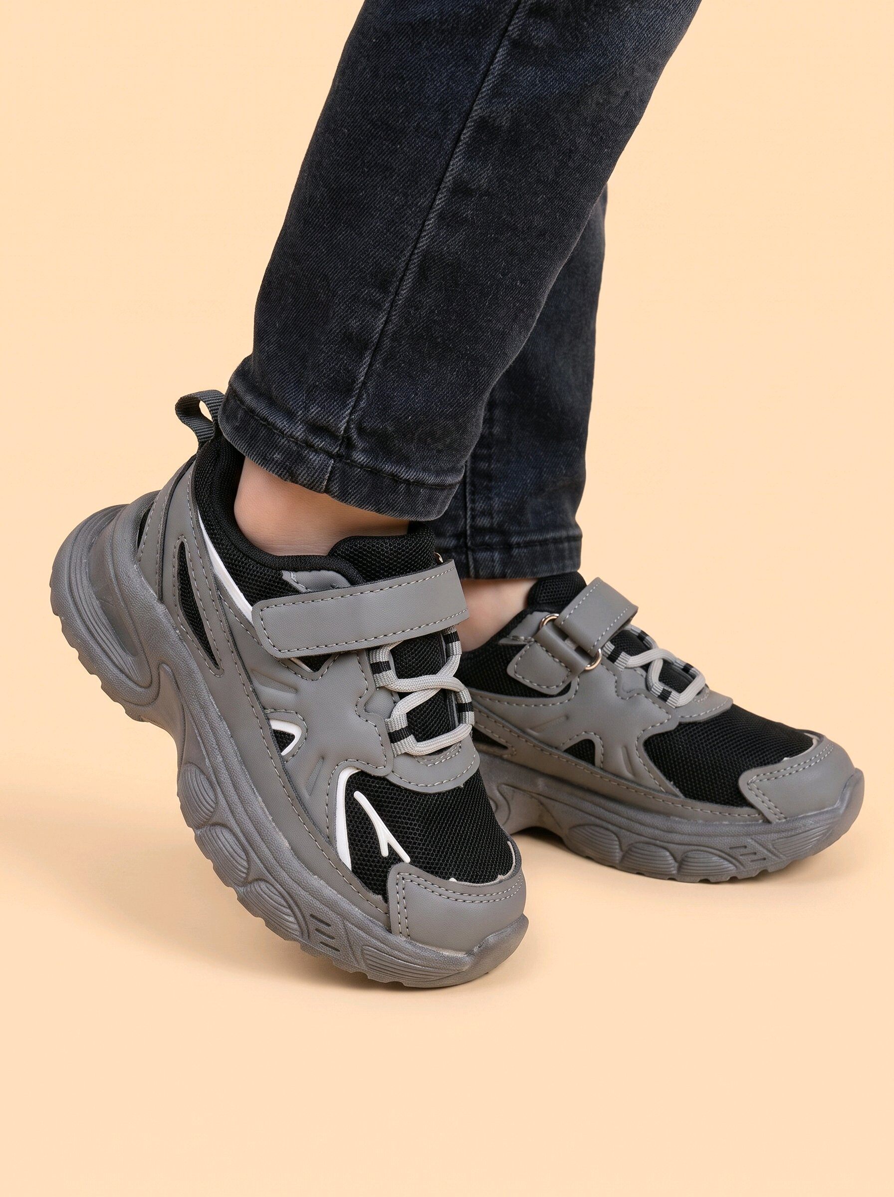 Grossiste mikelo - Sneakers enfants