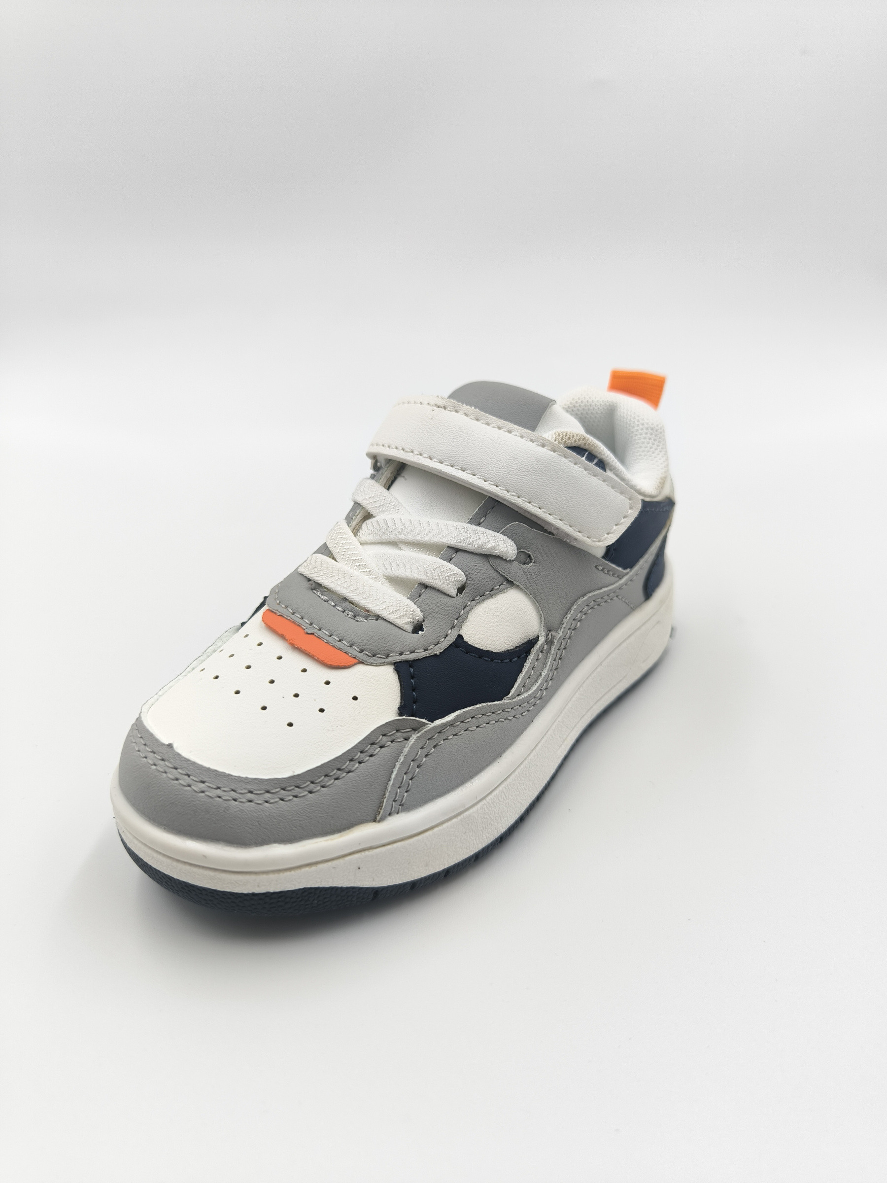 Grossiste mikelo - Sneakers enfants