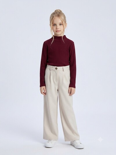 Grossiste Mini Mignon Paris - Ensemble minimal chic avec pantalon large et pull doux pour fille Grossiste Mini Mignon Paris - Ensemble minimal chic avec pantalon large et pull doux pour fille