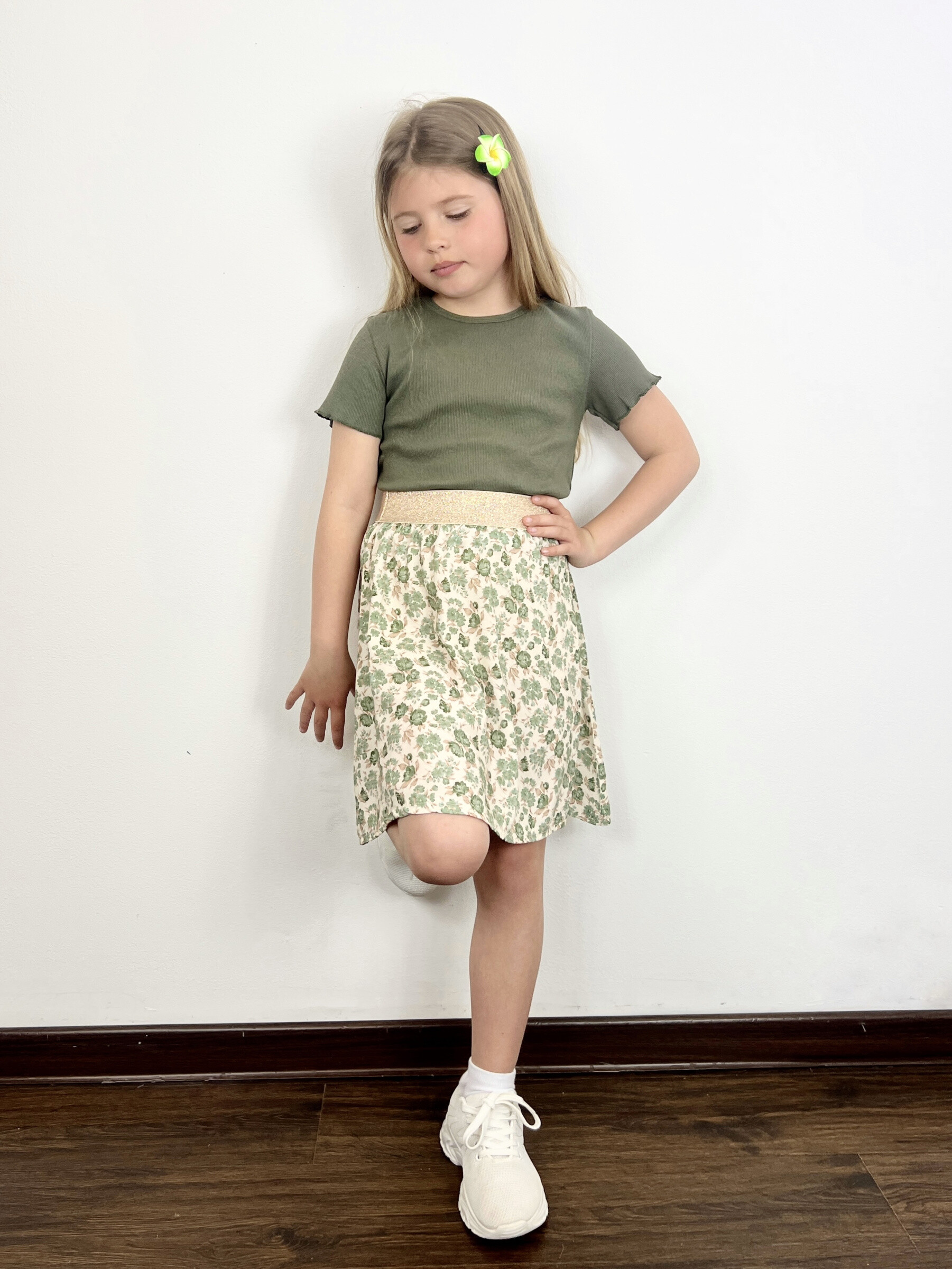 Großhändler Mini Mignon Paris - Baumwoll-T-Shirt und blühender Rock für Mädchen