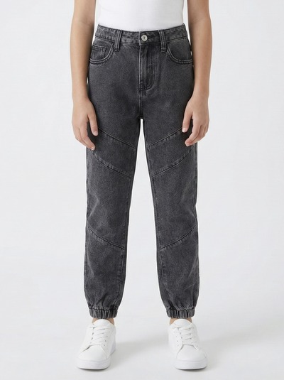 Grossiste Mini Mignon Paris - Jean gris cargo fuselé, resserré aux chevilles et ajustable pour fille Grossiste Mini Mignon Paris - Jean gris cargo fuselé, resserré aux chevilles et ajustable pour fille