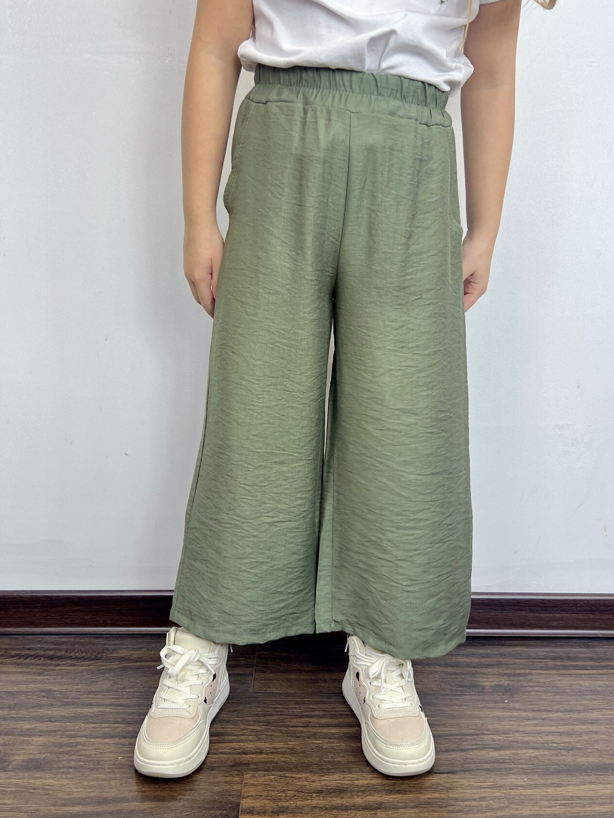 Mayorista Mini Mignon Paris - Pantalón fluido tacto lino para niña