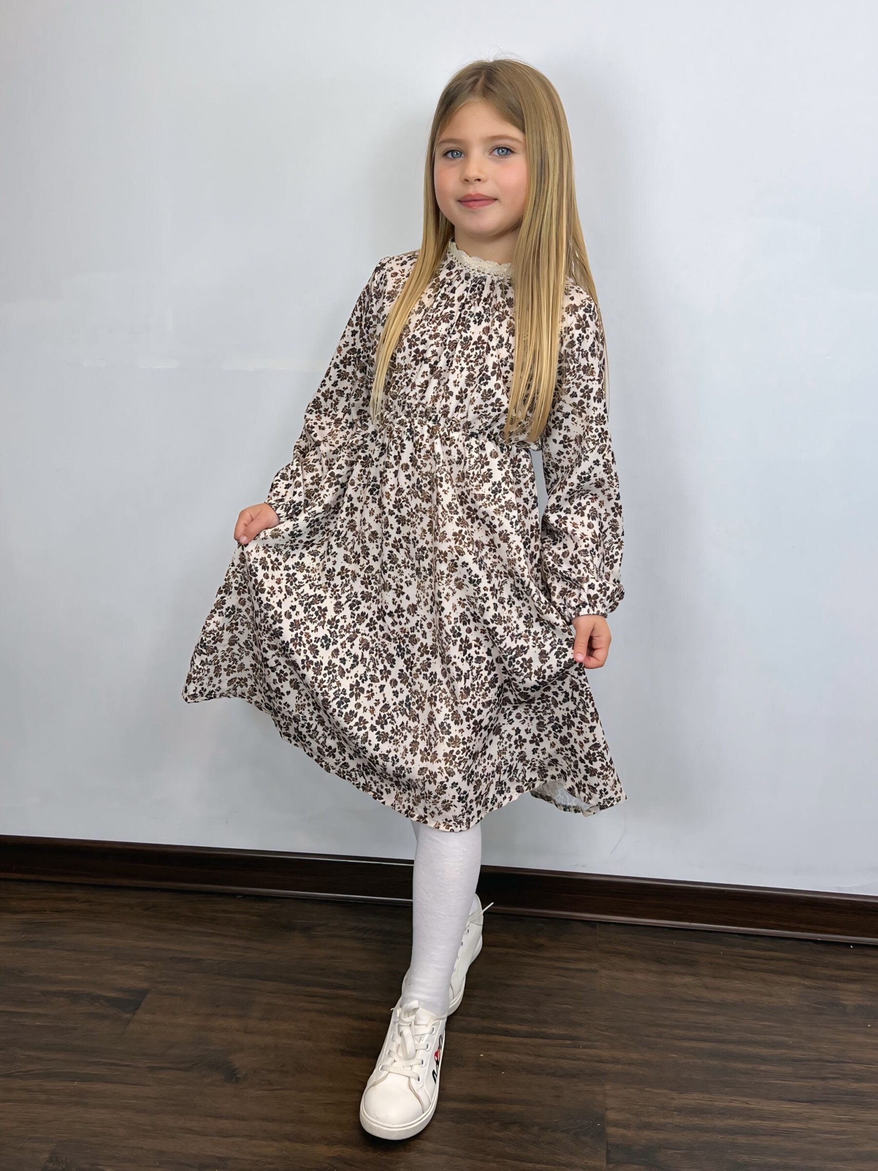 Mayorista Mini Mignon Paris - Vestido largo liberty floral con encaje para niña