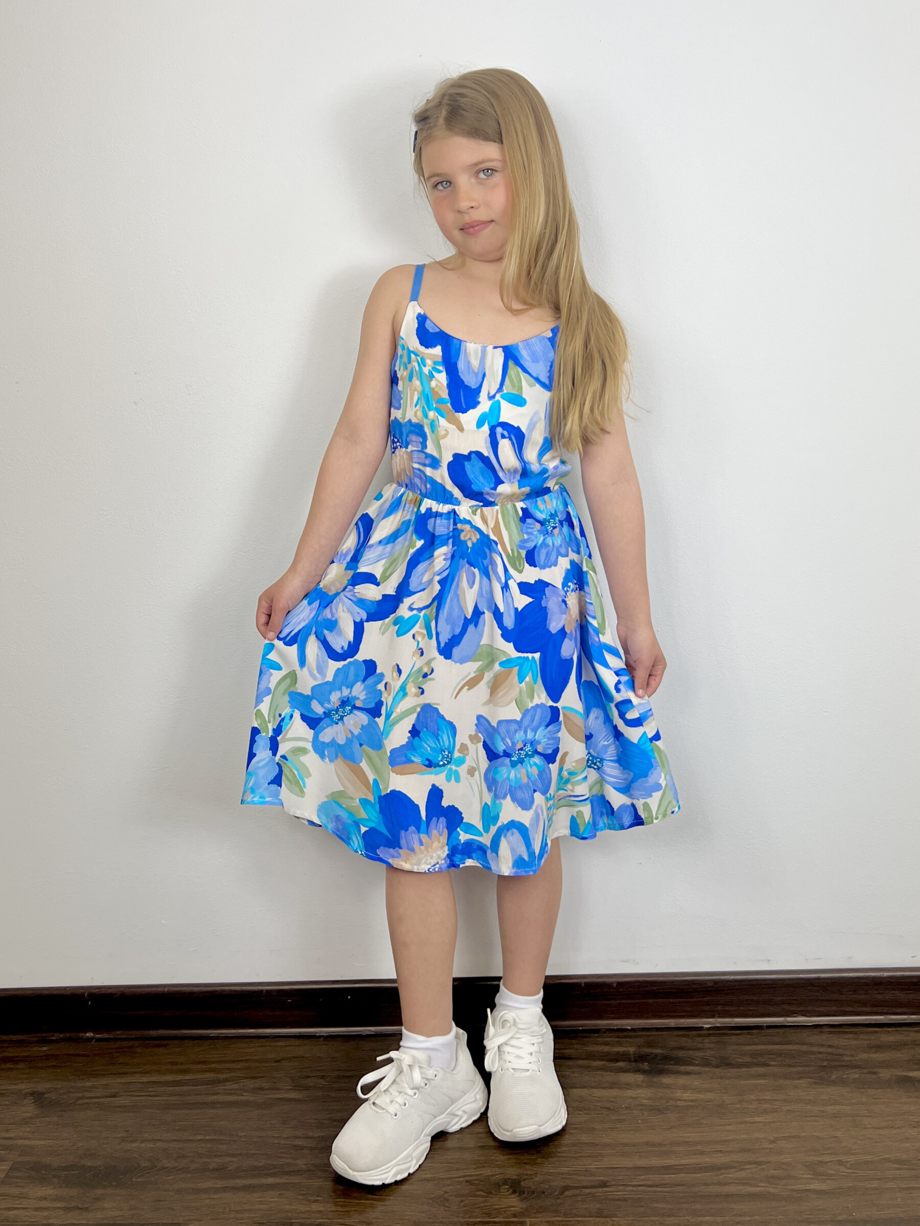 Wholesaler Mini Mignon Paris - Flower dress and adjustable straps for girls