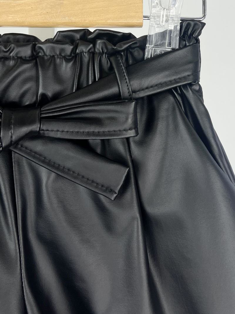 Short in ecopelle foderato e con cintura per ragazza - Nero - 5 - formato grande