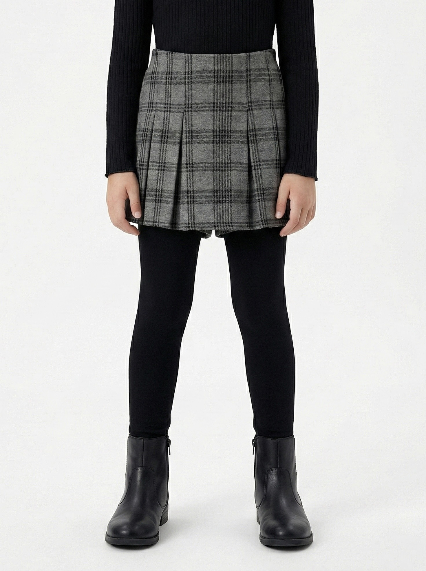 Grossiste Mini Mignon Paris - Jupe-short à motif carreaux et zigzag pour fille