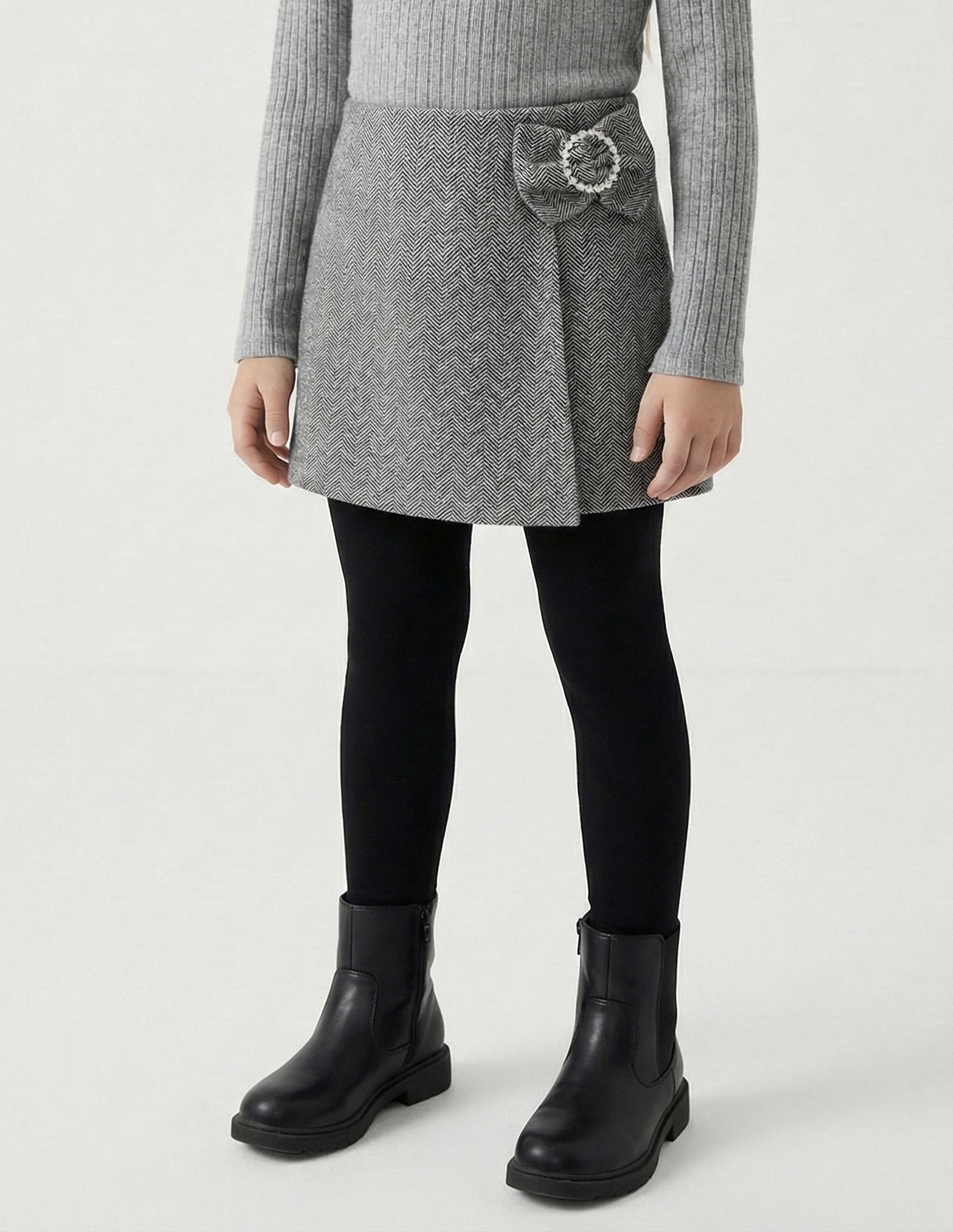 Wholesaler Mini Mignon Paris - Girls' wool-look skort with bow