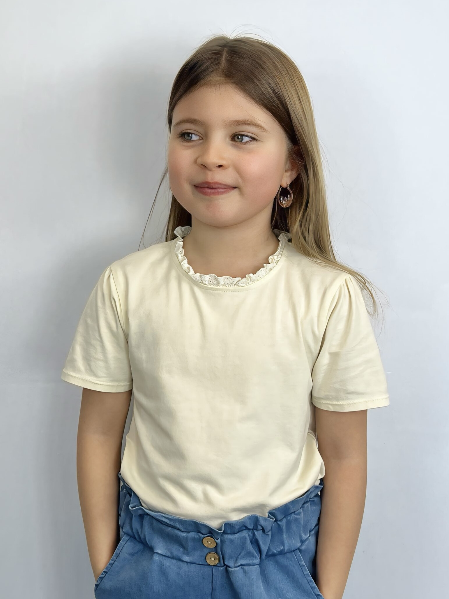 Wholesaler Mini Mignon Paris - Soft cotton t-shirt with lace neckline for girls