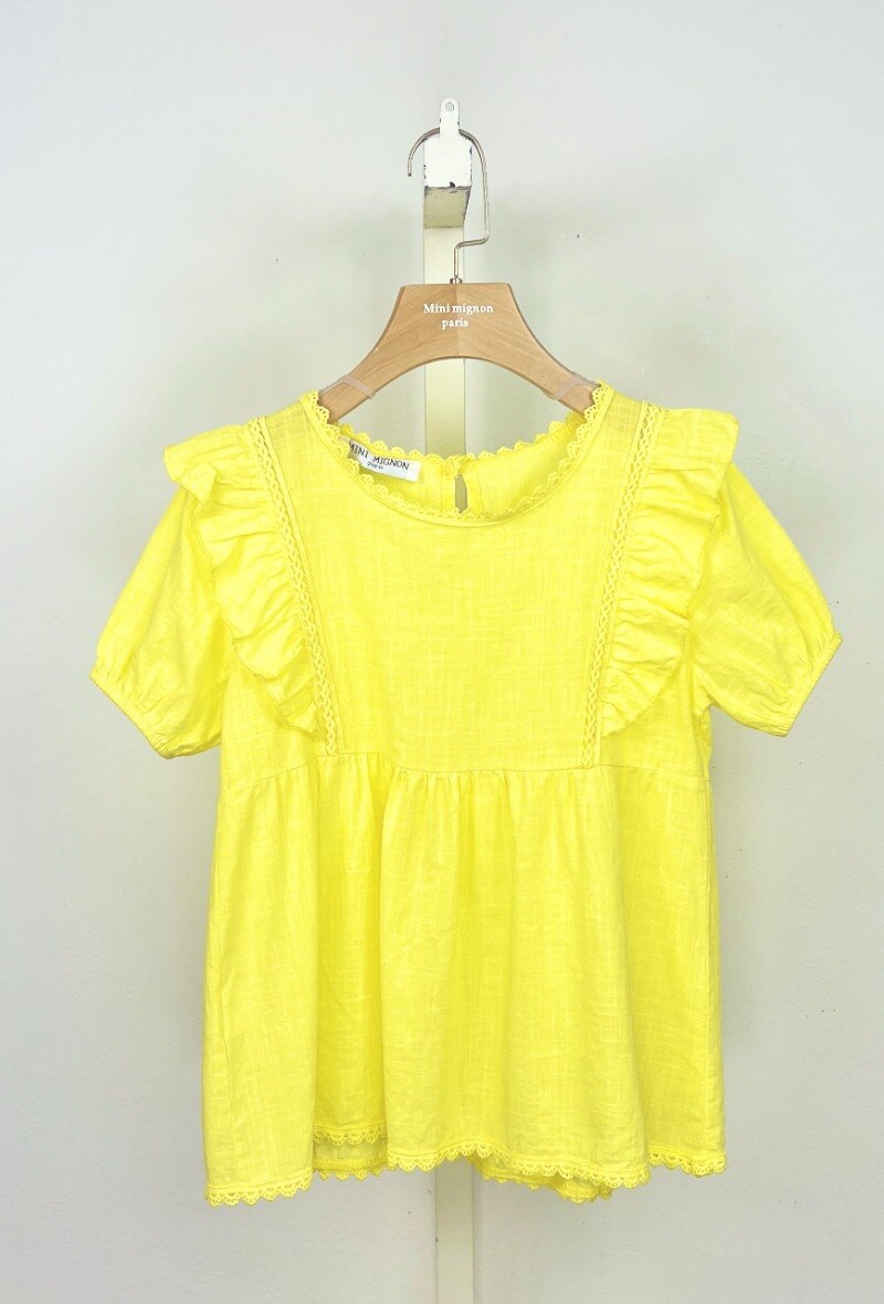 Grossiste Mini Mignon Paris - Top en coton à volants et dentelle pour fille