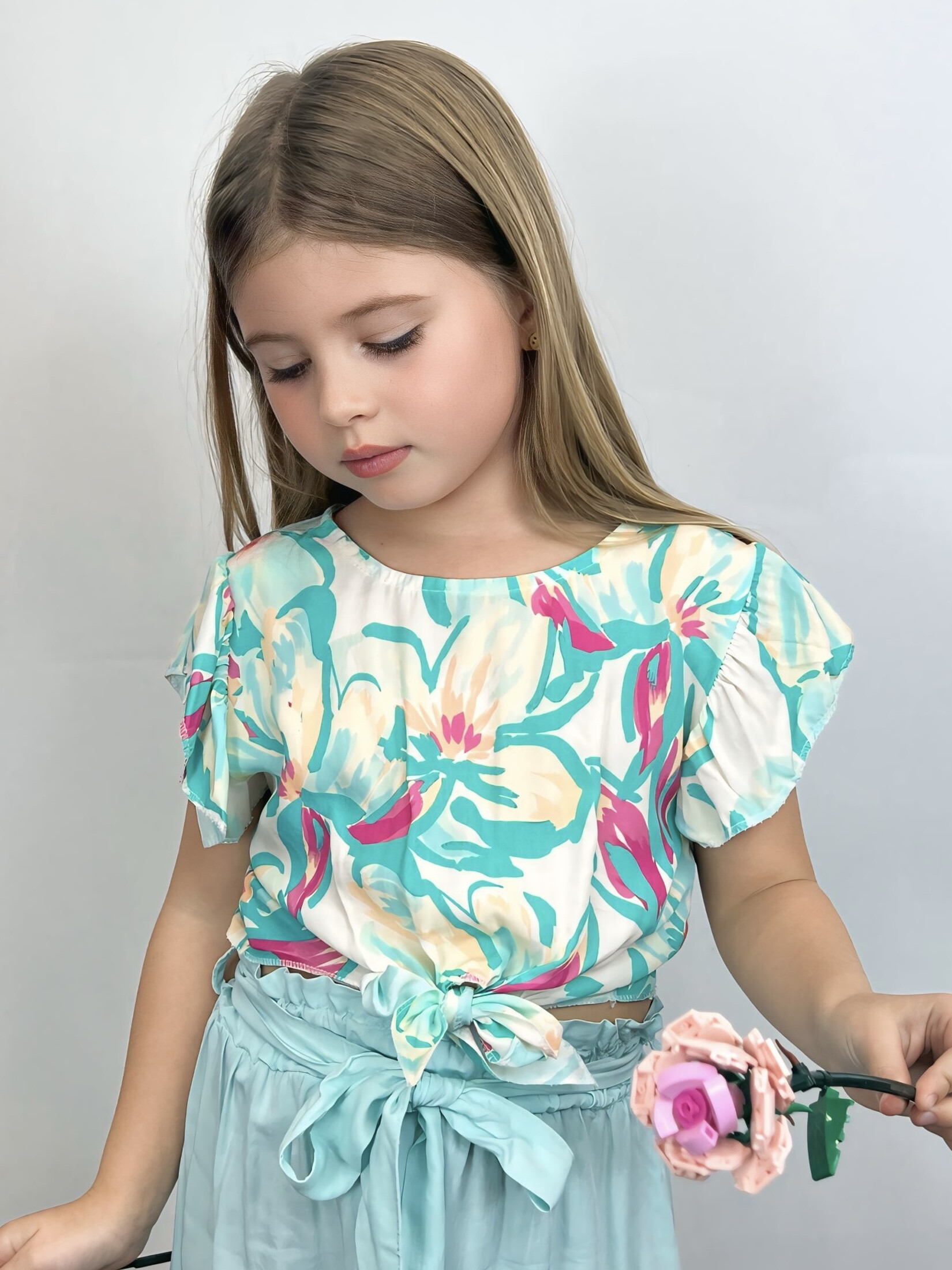 Grossista Mini Mignon Paris - Top floreale da bambina da annodare