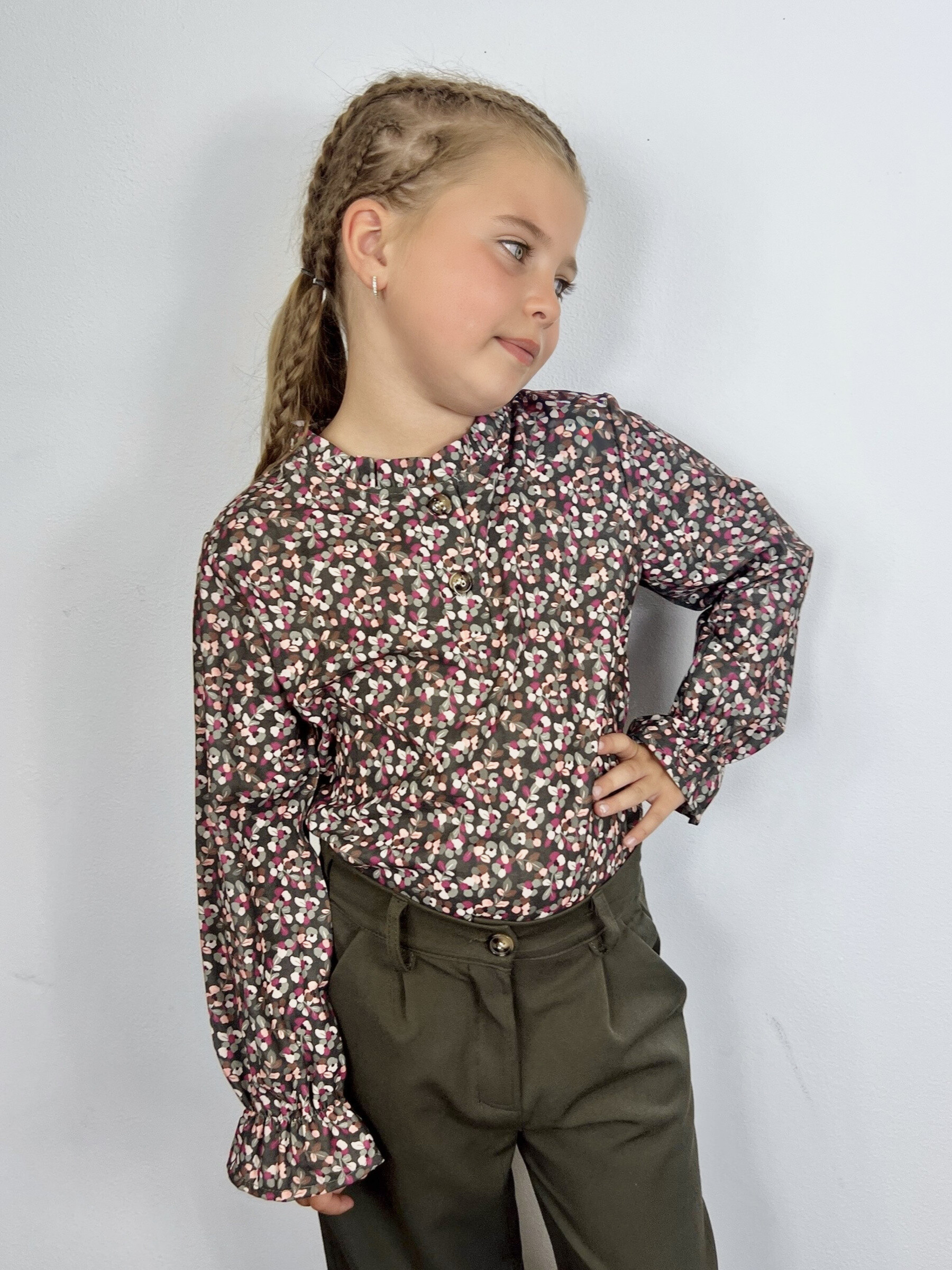 Großhändler Mini Mignon Paris - Mädchen-Langarmtop mit Blumenmuster