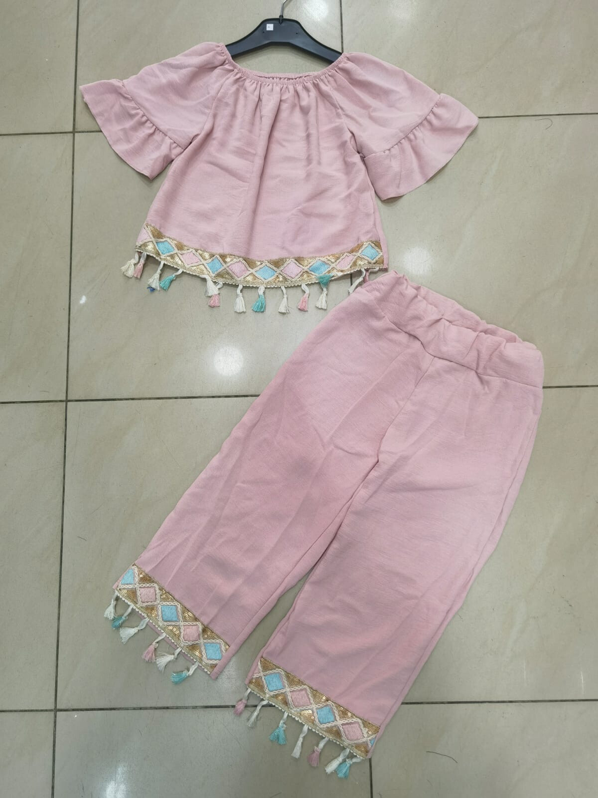 Wholesaler Mini Pomme - Top set and pants with lace