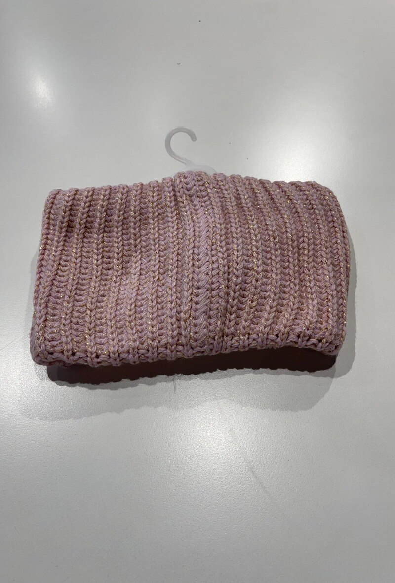Grossista Minoti - Sciarpa lavorata a maglia MINOTI (KG Sciarpa 31)